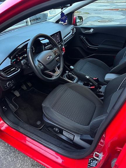 Ford Fiesta 7 of 11