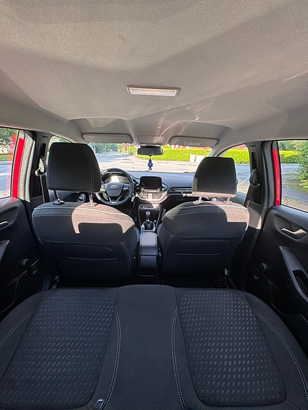 Ford Fiesta 9 of 11