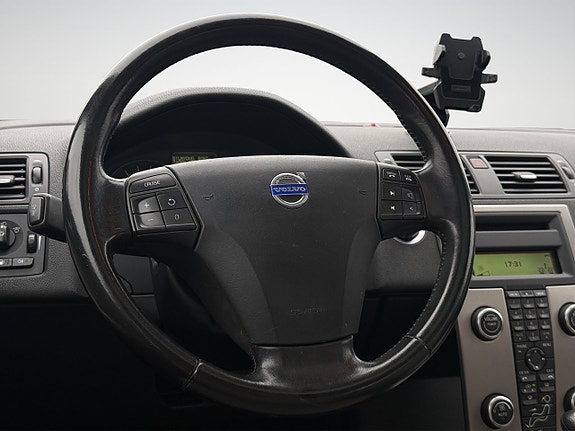 Volvo V50 27 of 30
