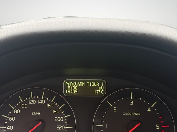 Volvo V50 25 of 30