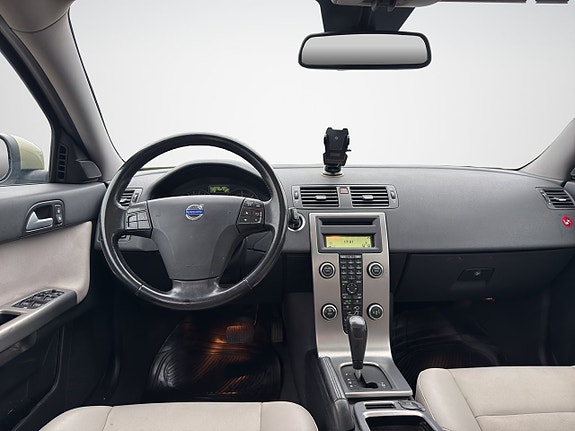 Volvo V50 14 of 30