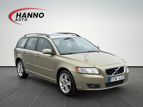 Volvo V50 7 of 30