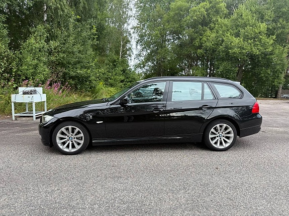 BMW 318d 5 of 8