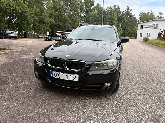 BMW 318d 6 of 8