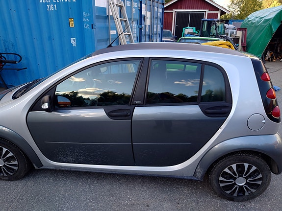Smart Forfour 2 of 6