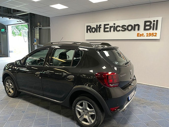 Dacia Sandero Stepway 3 of 17