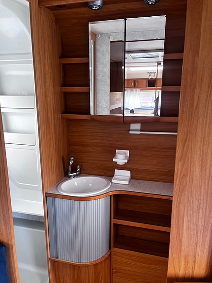 Adria Classica 613 UT 14 of 24