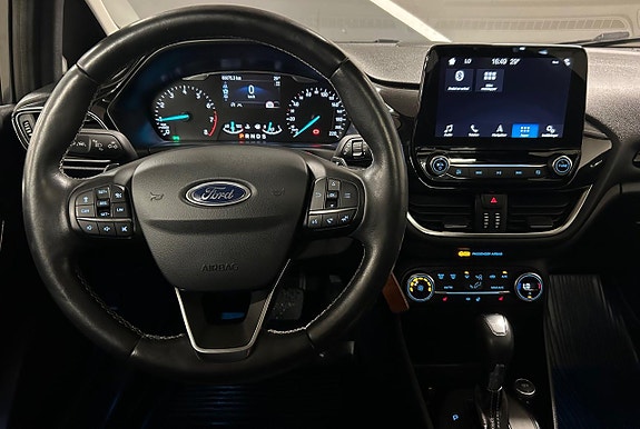Ford Fiesta 12 of 18