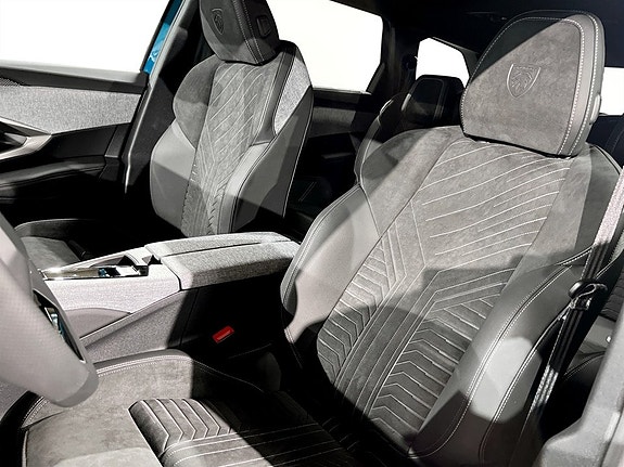 Peugeot 5008 6 of 14