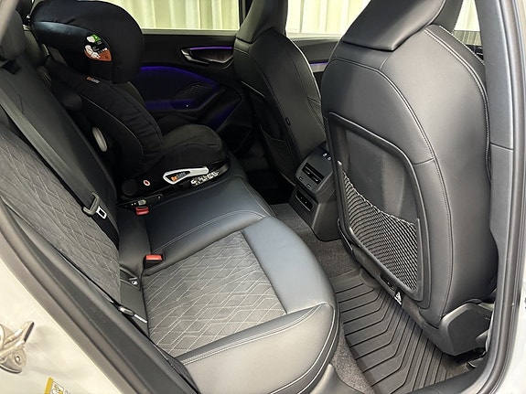 Audi A5 11 of 16