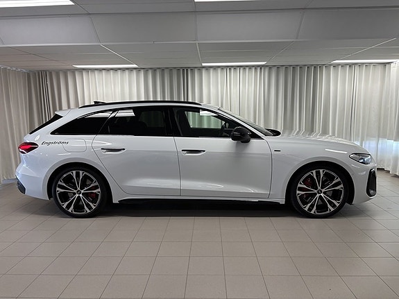 Audi A5 4 of 16