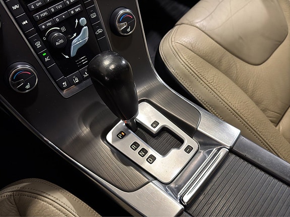 Volvo V60 19 of 23