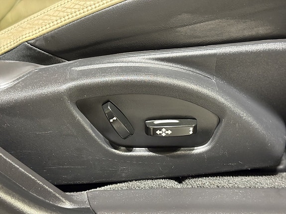 Volvo V60 10 of 23