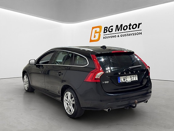 Volvo V60 6 of 23
