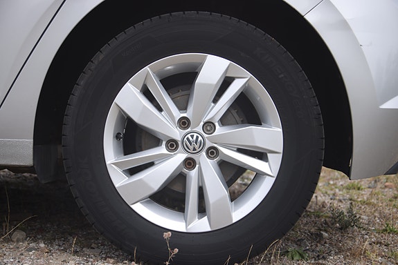 Volkswagen Polo 13 of 15