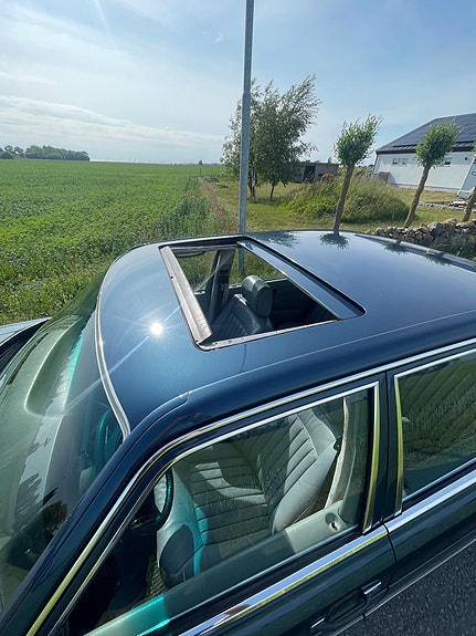 Mercedes-Benz 500 SEL 16 of 20
