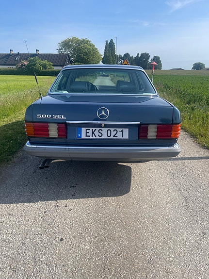 Mercedes-Benz 500 SEL 9 of 20