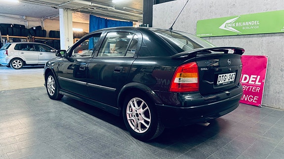 Opel Astra 5 of 17