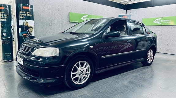 Opel Astra 3 of 17