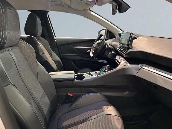 Peugeot 3008 10 of 19