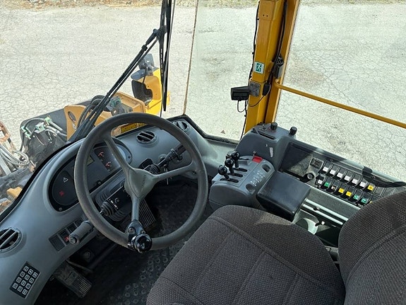 Volvo L70E lastmaskin 6 of 7