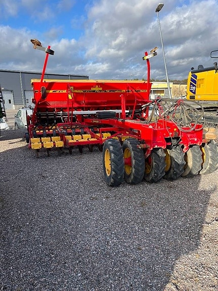 Väderstad Rapid 400C 2 of 9