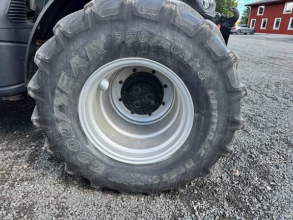 Case IH Maxxum 150 CVXDrive 8 of 9