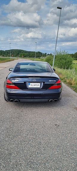 Mercedes-Benz SL55 4 of 10
