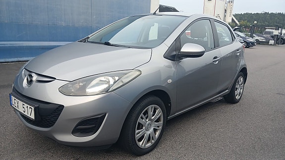 Mazda 2 7 of 13