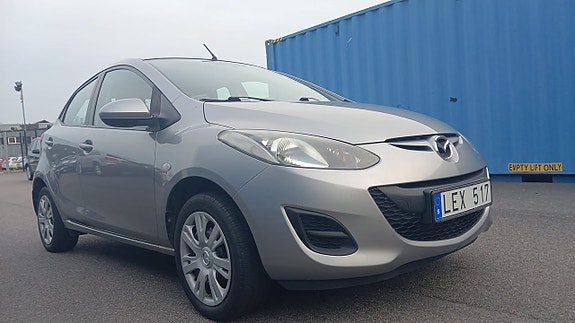Mazda 2