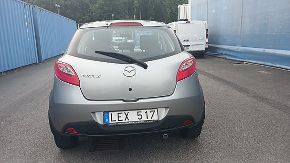 Mazda 2 10 of 13