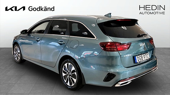 Kia Ceed 2 of 9
