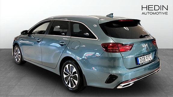 Kia Ceed 2 of 9