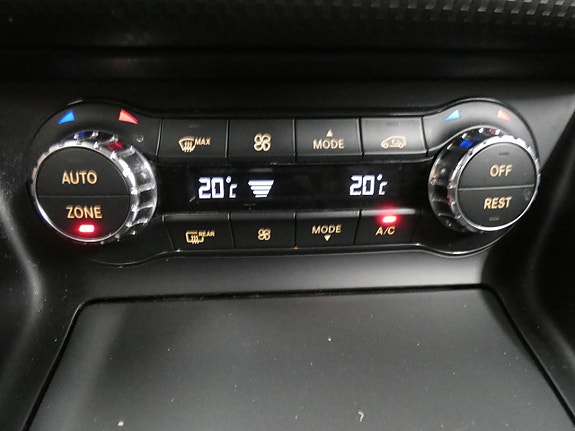 Mercedes-Benz A200 11 of 16