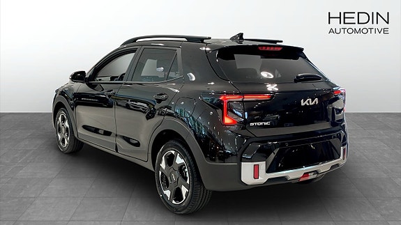 Kia Stonic 6 of 12