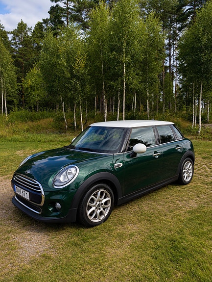 MINI Cooper 2 of 11