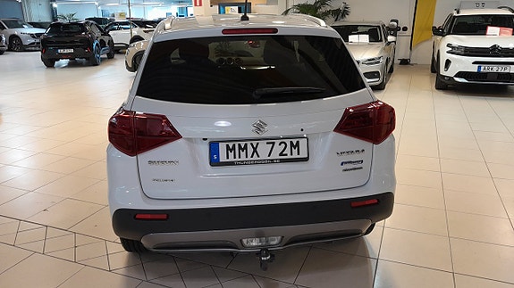 Suzuki Vitara 4 of 11