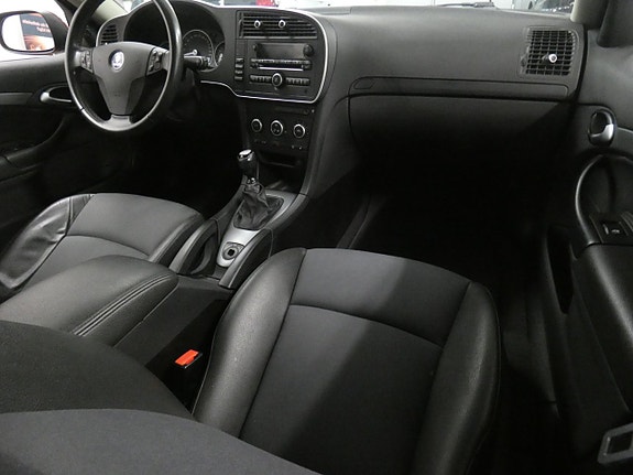 Saab 9-3 12 of 15