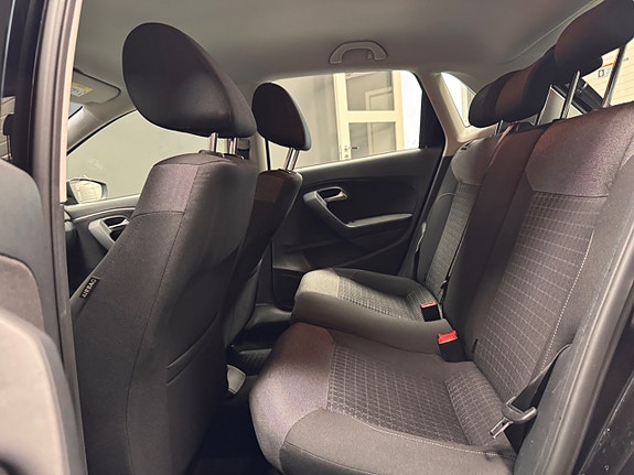 Volkswagen Polo 9 of 10