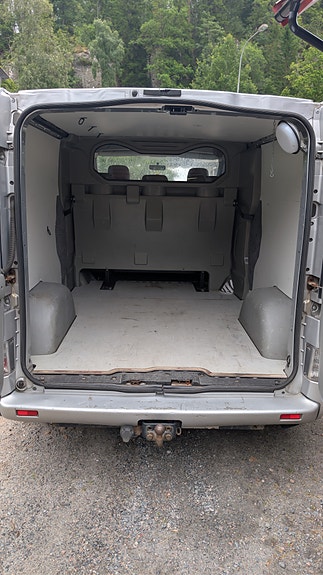 Opel Vivaro 4 of 9