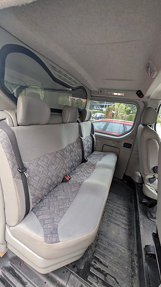 Opel Vivaro 7 of 9