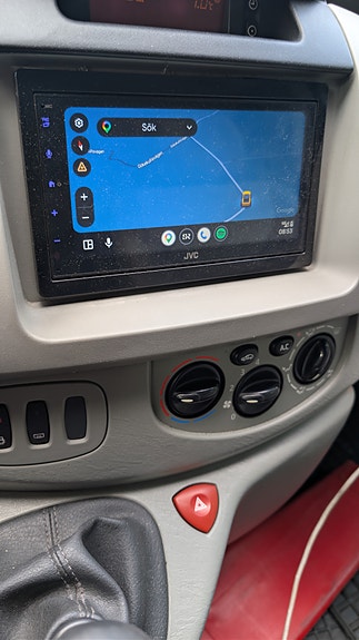 Opel Vivaro 9 of 9