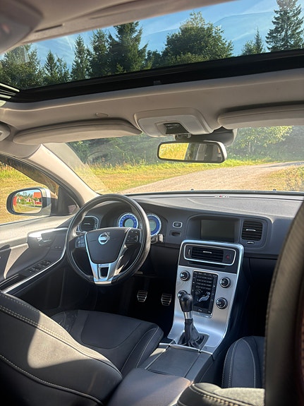 Volvo V60 5 of 6