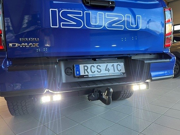 Isuzu D-max 6 of 12
