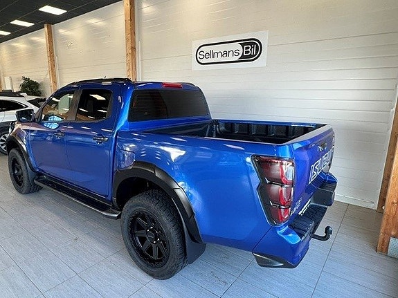 Isuzu D-max 3 of 5