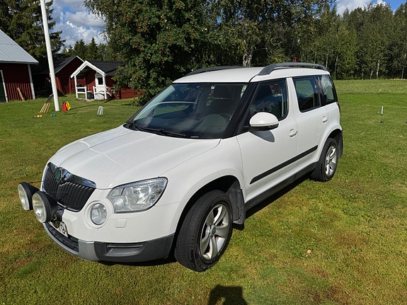 Skoda Yeti 2 of 8