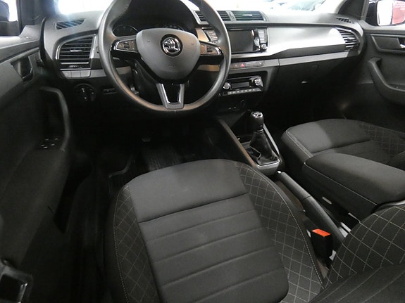Skoda Fabia 7 of 18