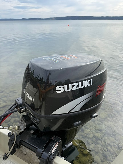 Ryds Camping + Suzuki 30hk 4-takt (få timmar) 2 of 3