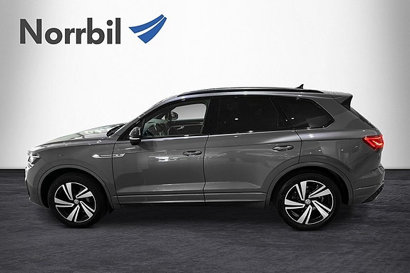 Volkswagen Touareg 5 of 12