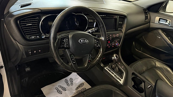 Kia Optima 9 of 18